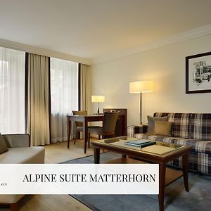 Alpine 1-Bedroom Suite Matterhorn View